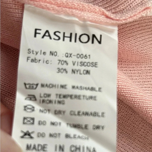 Women’s XL‎ Pink White Scoop Neck Top Split Sleeve Stretch Tunic Preppy Acadamia - Picture 12 of 12